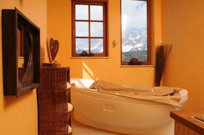 Bathrobes, towels - Hotel Erlebniswelt Stocker (Schladming)