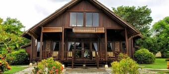 Samawa Seaside Cottage