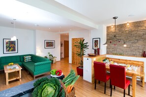 Flachbildfernseher, DVD-Player