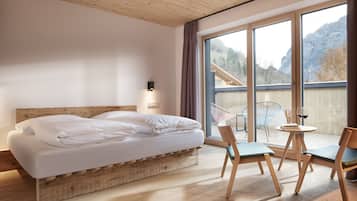 Double Room, Patio