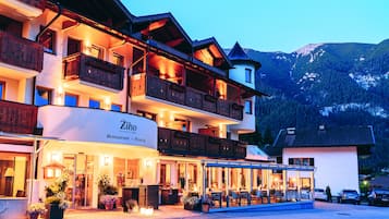 Front of property - evening/night