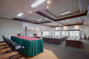 Meeting facility - Toraja Misiliana (Rinding Batu)