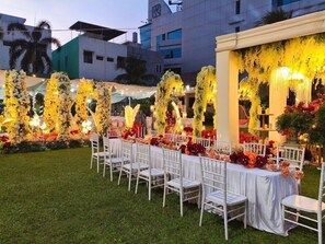 Area banquet outdoor