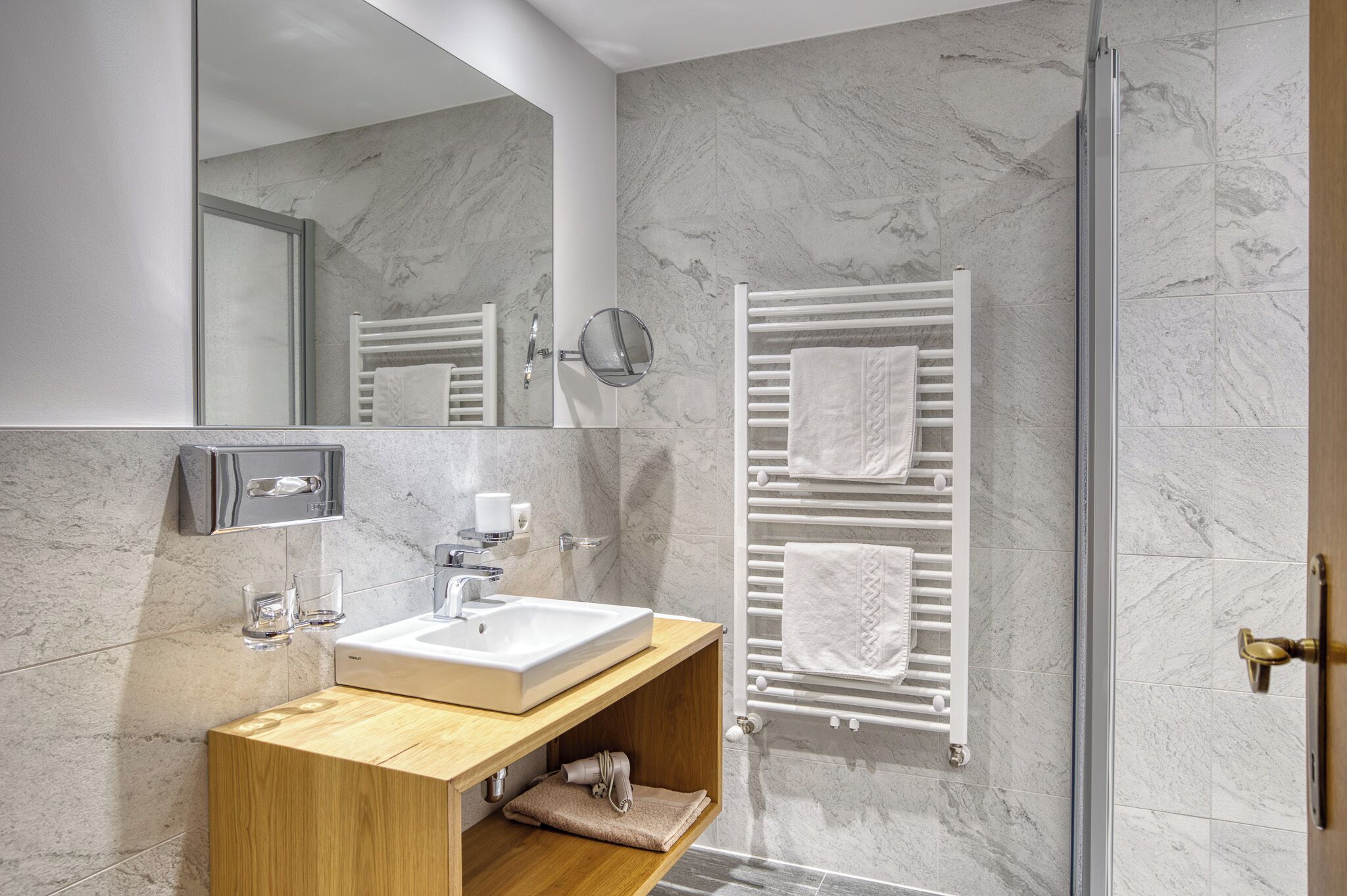 hair dryer, towels, soap, shampoo