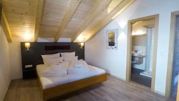 Literie hypoallergénique, couette en duvet d'oie, bureau