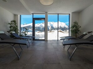 Sauna, hammam, salles de massage et de soins