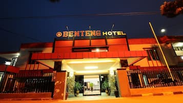 Front of property - evening/night