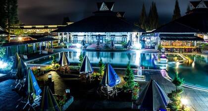 Hotel Sibayak International