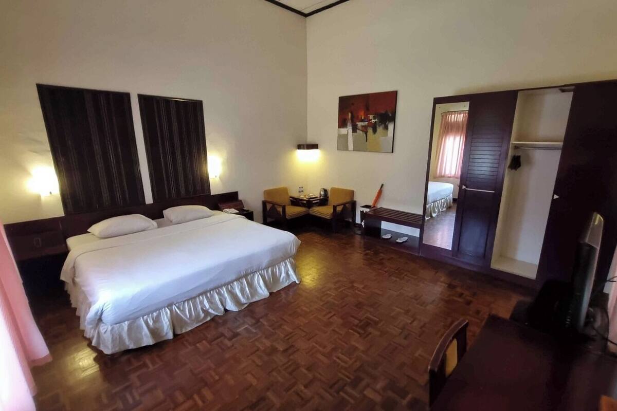 1 bedroom, iron/ironing board, free WiFi, wheelchair access