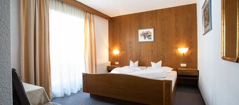 Pension Tirol