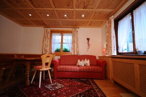 Interior - Faneskla (Silbertal)