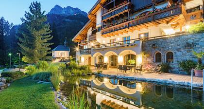 Sunneschlössli Lodge