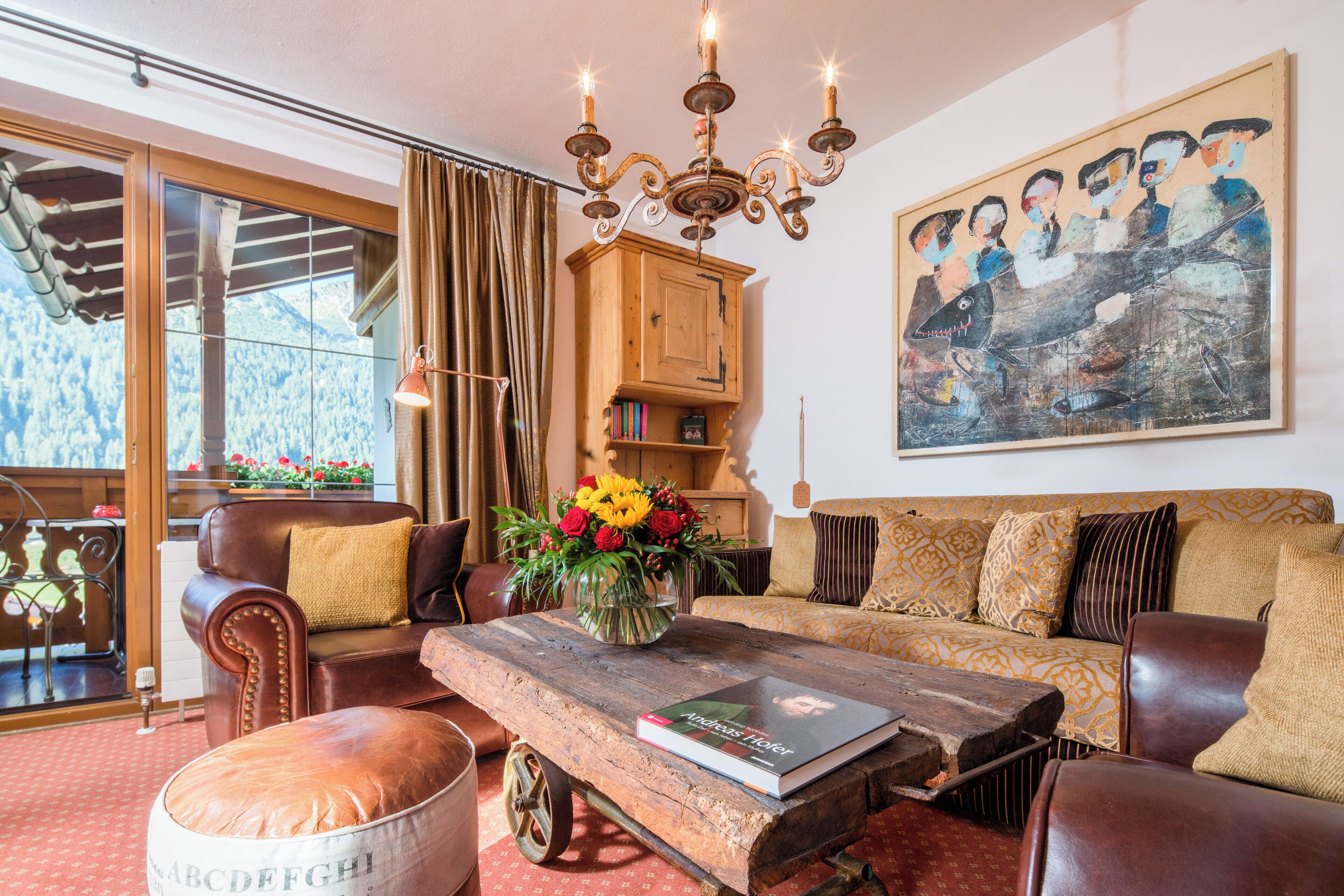 Premium Apartment, 2 Bedrooms, Balcony, Mountain View (Andreas Hofer) | Living room | Flat-screen TV