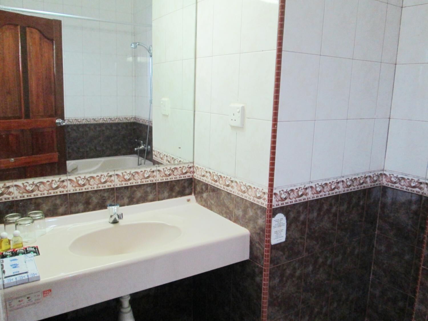 Foto - Pelangi Hotel & Resort