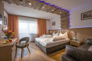 Bed sheets - Hotel Gasthof Gradlwirt (Niederndorf)