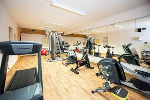 Fitness facility - Hotel Enzian (Zürs am Arlberg)