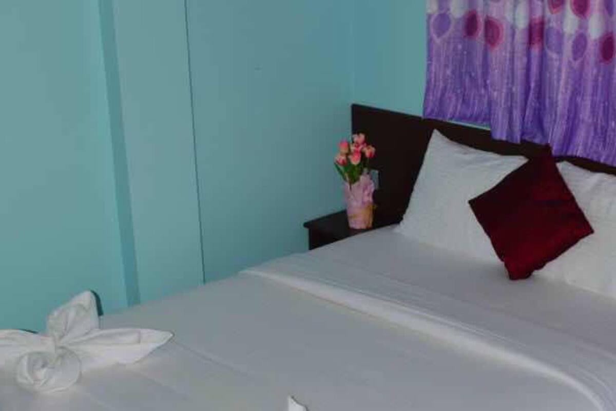 1 bedroom, in-room safe, cots/infant beds, free wired Internet