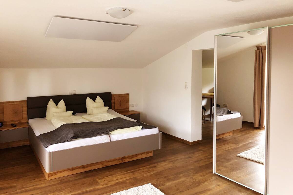 Studio Familial, 1 chambre, vue montagne, côté montagne