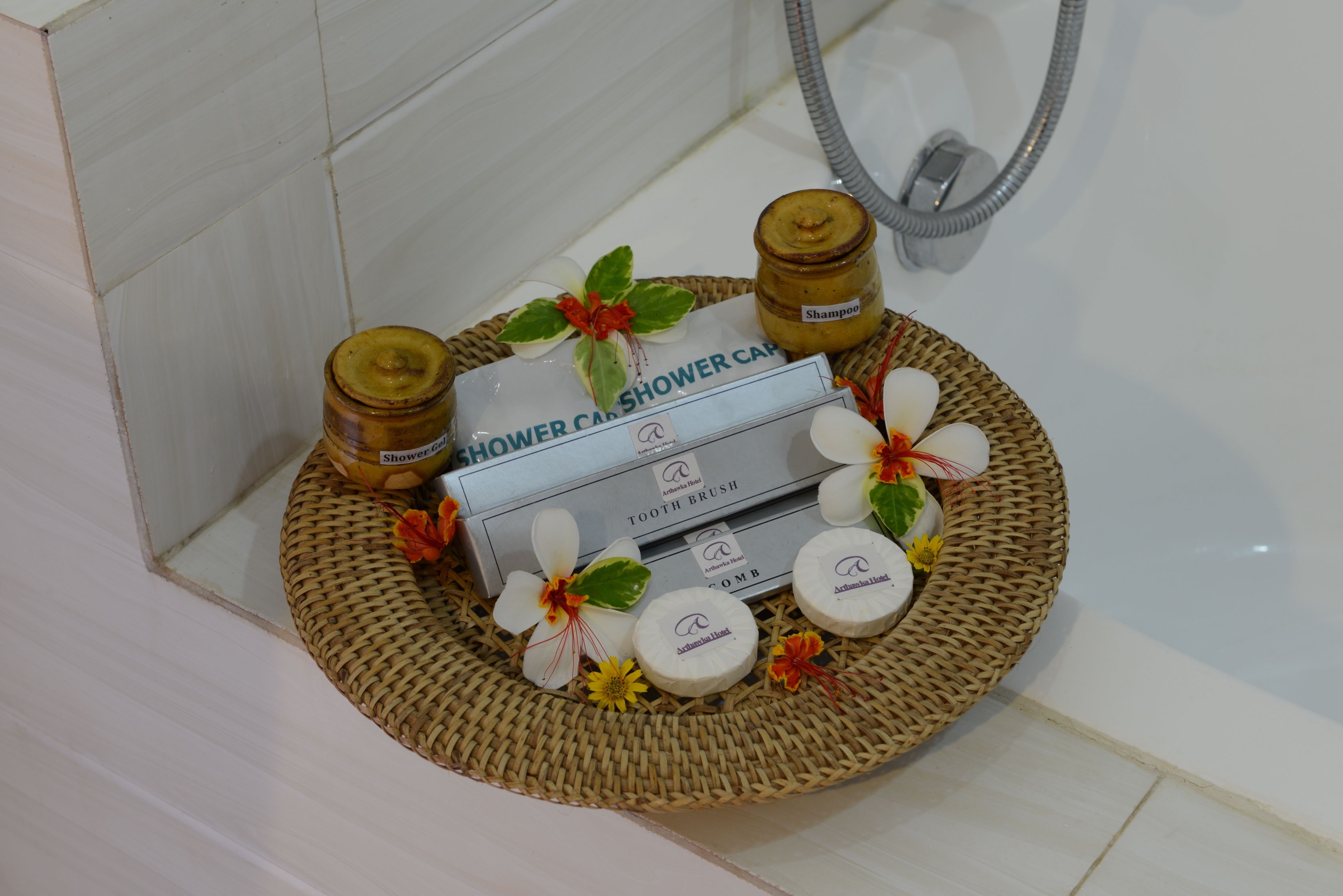 shower, rainfall showerhead, free toiletries, hair dryer