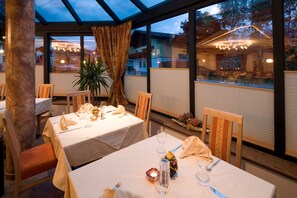 Free daily full breakfast - Hotel Obermair (Fieberbrunn)