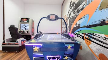 Spielezimmer