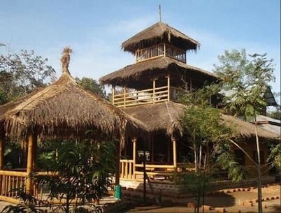 Golden Sunrise Hotel