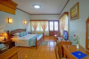 Suite Villa Sea View  | Minibar, in-room safe, desk, blackout drapes - Amazing Chaung Tha Resort (Chaung Thar)