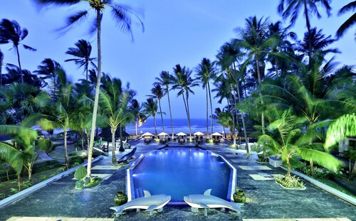 Amazing Chaung Tha Resort