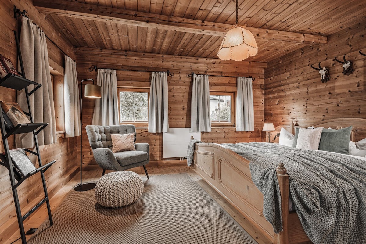 luxury chalet, 3 bedrooms, sauna | 1 bedroom, premium bedding, down duvets, minibar