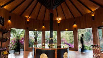 Sauna, body treatments, aromatherapy, hot stone massages, body wraps