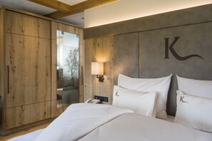 Bureau, Wi-Fi gratuit, draps fournis