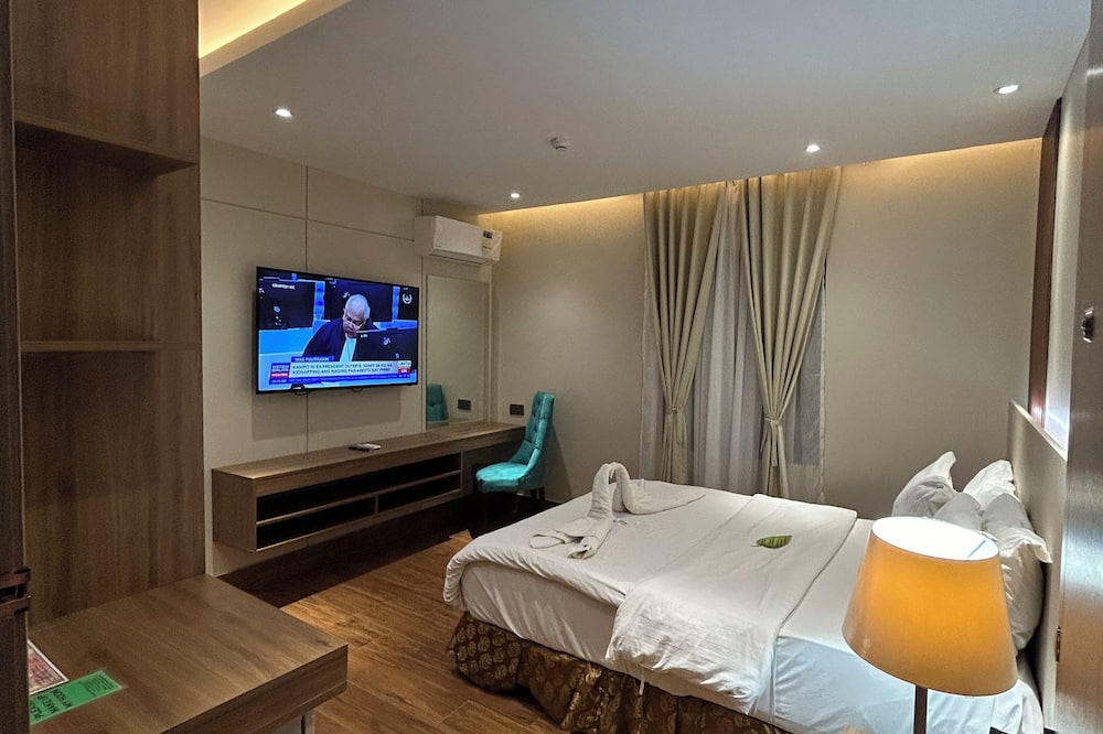 DM Residente Inns and Villas