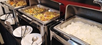SanTomas Suites