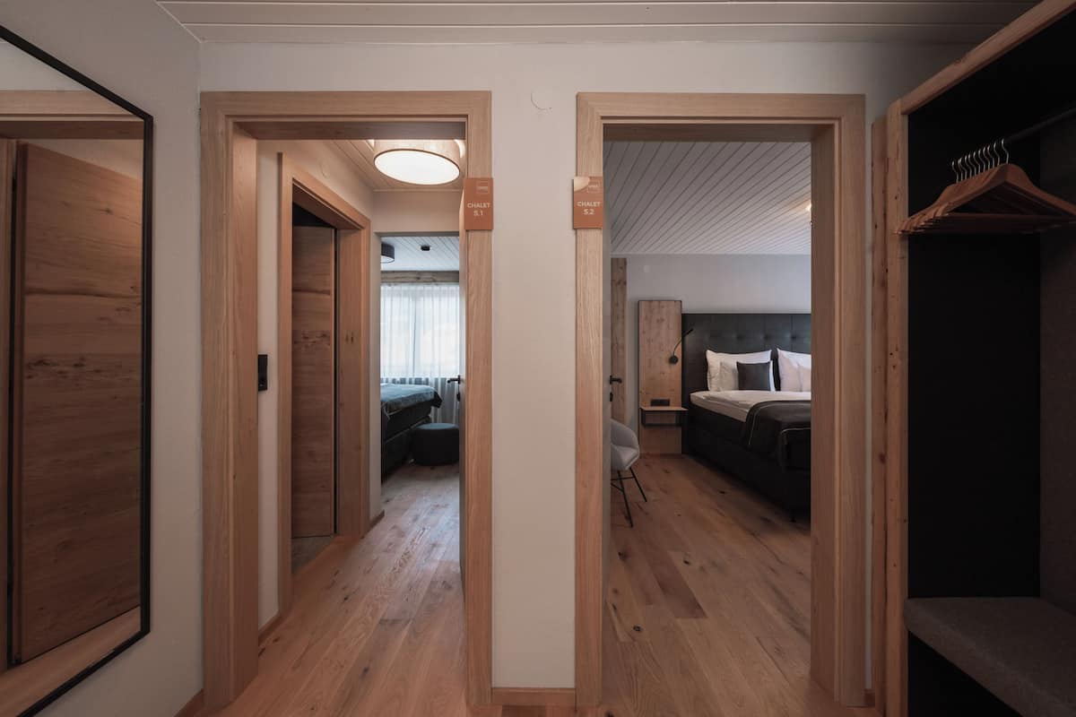 Family Studio | Premium bedding, in-room safe, free WiFi, bed sheets