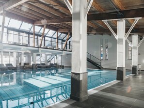 Piscina interna