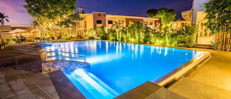 Piscine extérieure