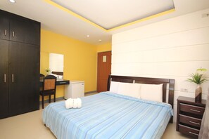 Room - Bamboo Beach Resort and Restaurant (Balabag)