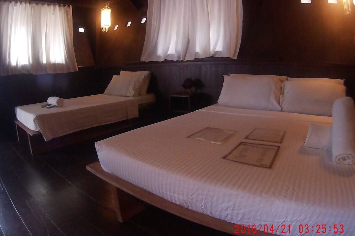 Bungalow Huts | Minibar, WiFi (free)