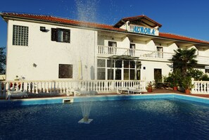 Exterior - Hotel Aurora (Pula)