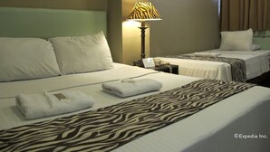 Triple Sharing | Rollaway beds (surcharge), WiFi (free) - New Era Pension Inn Cebu (Cebu City)
