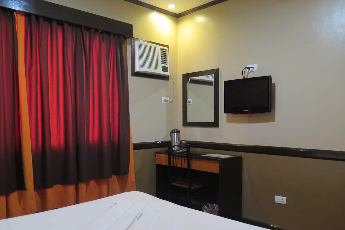 Honeymoon Room