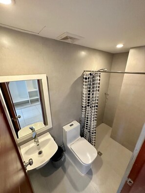 Superior Double Room | Room amenity - Ace Penzionne (Lapu-Lapu)