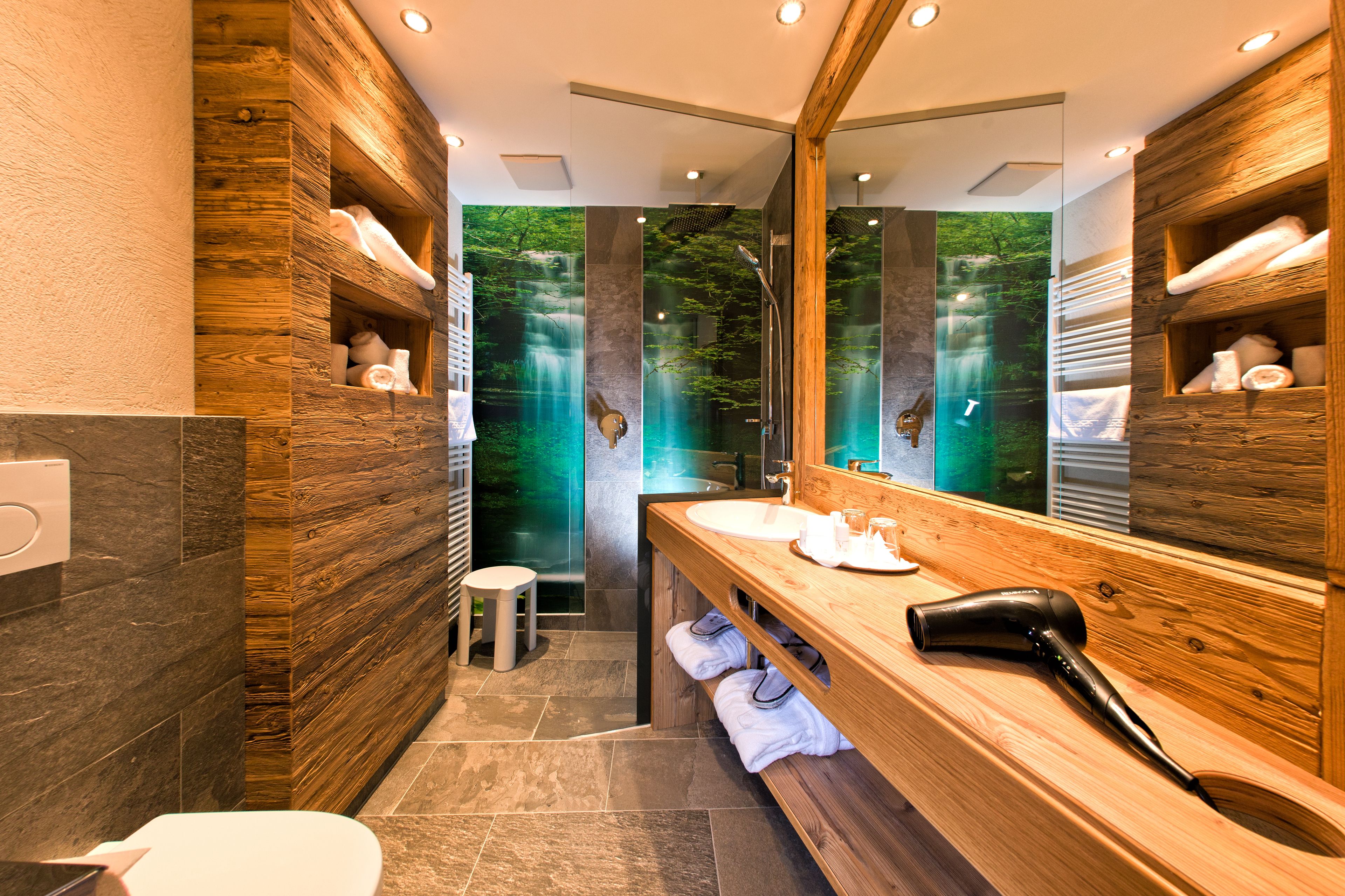 double room, garden area | bathroom | shower, free toiletries, hair dryer, bathrobes