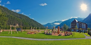 Garden - Aktivhotel Truyenhof (Ried im Oberinntal)