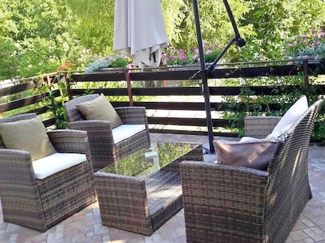 Room. House Sankovic
