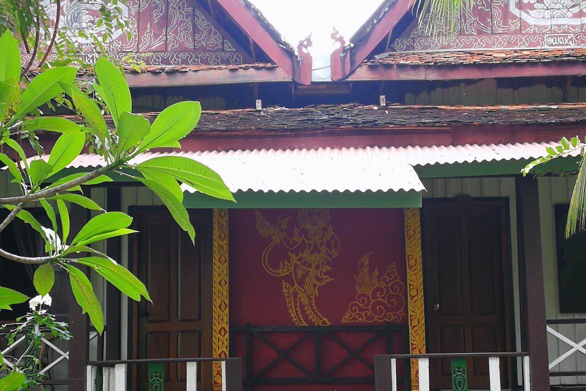Ban Lao Classic | In-room safe, desk, blackout drapes, free WiFi