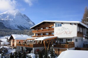 Exterior - Landhotel Wolf (Leutasch)