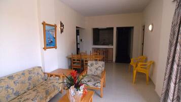 24-inch TV with digital channels