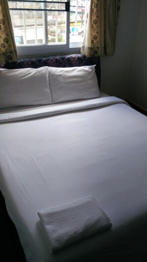 Escritorio, camas plegables/adicionales y wifi gratis