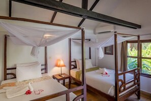 Room - Sambor Village (Stueng Saen)